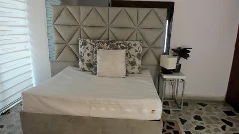  Nina  online show from 09-25-25, 08:34