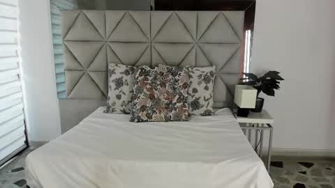  Nina  online show from 10-07-25, 09:12