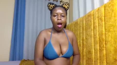 Snapshot of nina_ray1 chatting on 11-06-25, 01:39 Nina online show from 11-06-25, 01:39