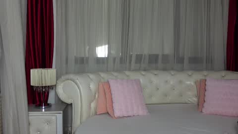 NinaCrystal online show from 02-11-25, 06:40