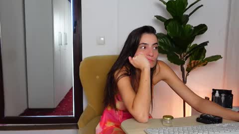 NinaCrystal online show from 09-10-25, 05:40