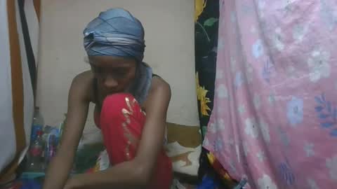 ninaeaa online show from 12-18-25, 07:14