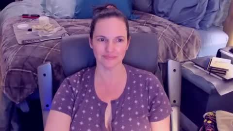 Nina Jaymes online show from 01-17-25, 05:42