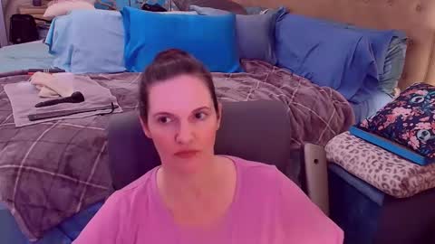 Snapshot of ninajaymes chatting on 12-05-25, 03:37 Nina Jaymes online show from 12-05-25, 03:37