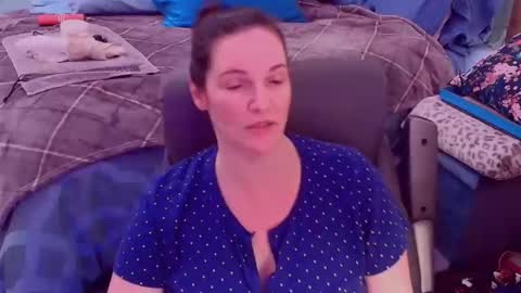 Snapshot of ninajaymes chatting on 12-17-25, 11:22 Nina Jaymes online show from 12-17-25, 11:22