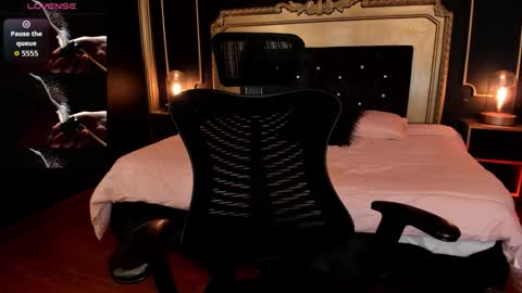 Nina online show from 03-06-26, 07:43