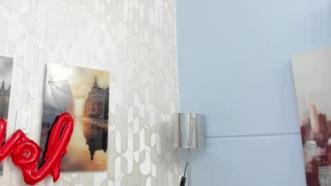 Nina Medux online show from 02-06-25, 01:38