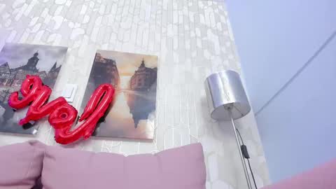 Nina Medux online show from 02-20-25, 07:23