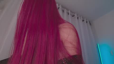 Snapshot of ninamichelle_ chatting on 01-23-25, 01:08 Nina online show from 01-23-25, 01:08