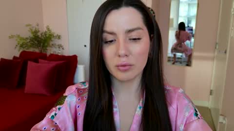 Snapshot of ninaoneil chatting on 01-26-25, 10:02 NinaOneil online show from 01-26-25, 10:02