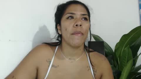 Snapshot of ninapalmer chatting on 05-11-26, 08:28 Ninapalmer online show from 05-11-26, 08:28