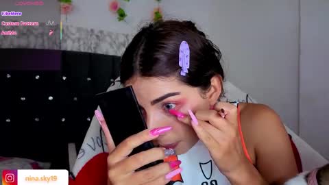 ninasky19 online show from 05-21-26, 08:49