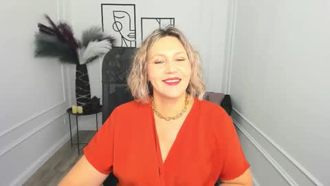 Snapshot of ninastarle chatting on 11-14-25, 05:28 ninastarle online show from 11-14-25, 05:28