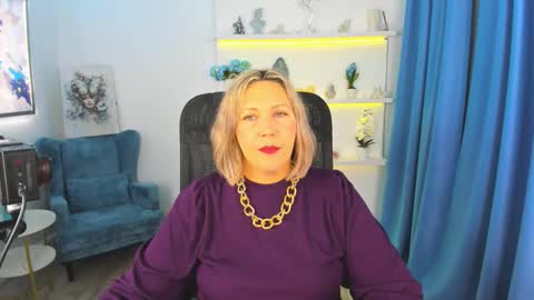 Snapshot of ninastarle chatting on 11-24-25, 04:23 ninastarle online show from 11-24-25, 04:23