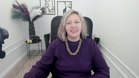 Snapshot of ninastarle chatting on 11-30-25, 04:38 ninastarle online show from 11-30-25, 04:38