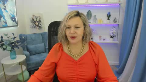 Snapshot of ninastarle chatting on 12-02-25, 12:43 ninastarle online show from 12-02-25, 12:43