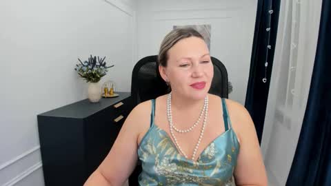 ninastarle online show from 02-04-26, 04:40