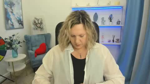 ninastarle online show from 04-19-26, 11:31