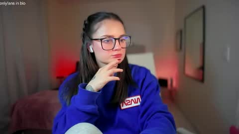 ninavolkov online show from 03-05-25, 10:32