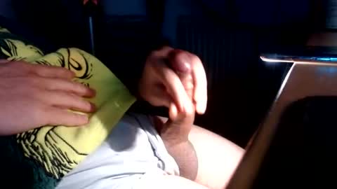 ninetynine_99 online show from 02-09-25, 08:24