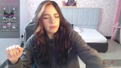 Snapshot of ninfa_ch chatting on 12-11-24, 11:19 Ninfa  online show from 12-11-24, 11:19