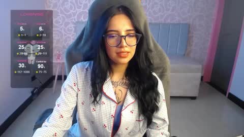 Snapshot of ninfa_ch chatting on 01-25-25, 02:25 Ninfa  online show from 01-25-25, 02:25