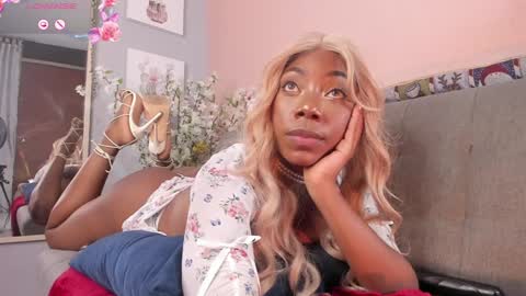 Snapshot of nini_martinii chatting on 12-15-24, 03:31 NINI online show from 12-15-24, 03:31