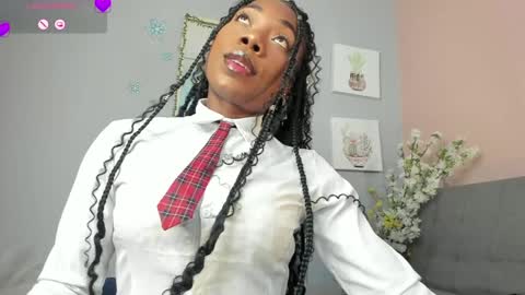 Snapshot of nini_martinii chatting on 02-01-25, 03:07 NINI online show from 02-01-25, 03:07