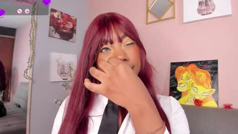 Snapshot of nini_martinii chatting on 02-15-25, 03:39 NINI online show from 02-15-25, 03:39