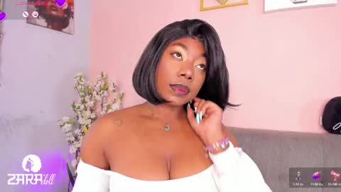 Snapshot of nini_martinii chatting on 09-18-25, 10:06 NINI online show from 09-18-25, 10:06