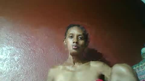 ninie246746 online show from 01-28-25, 12:54