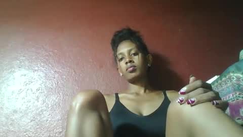 ninie246746 online show from 02-10-25, 02:05