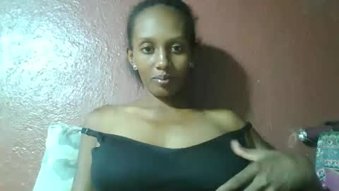 ninie246746 online show from 03-07-25, 09:51