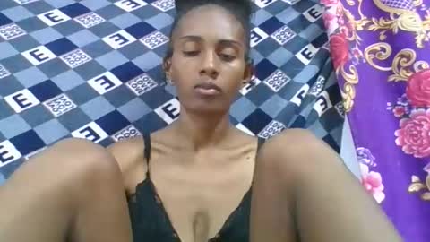 ninie246746 online show from 02-28-26, 06:53