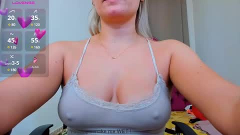 nina dee online show from 01-17-25, 11:49