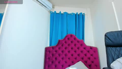 Snapshot of ninna_dee chatting on 05-11-26, 03:34 nina dee online show from 05-11-26, 03:34