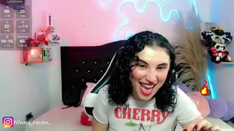 Ninna online show from 07-18-26, 10:35