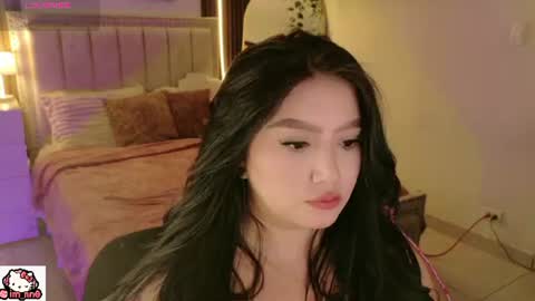 Nina online show from 07-18-26, 01:37
