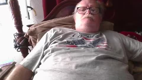 nipplechaser online show from 09-21-25, 01:29