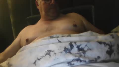 nipplepain007 online show from 04-28-26, 10:42