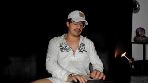 Snapshot of nipsfetich chatting on 12-03-24, 12:02 Steven online show from 12-03-24, 12:02