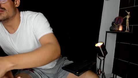 Snapshot of nipsfetich chatting on 12-27-24, 03:31 Steven online show from 12-27-24, 03:31