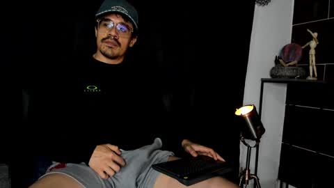 Snapshot of nipsfetich chatting on 12-27-24, 06:46 Steven online show from 12-27-24, 06:46