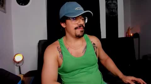 Snapshot of nipsfetich chatting on 10-10-25, 06:45 Steven online show from 10-10-25, 06:45