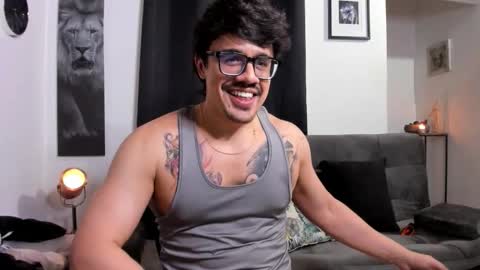 Snapshot of nipsfetich chatting on 10-26-25, 12:27 Steven online show from 10-26-25, 12:27