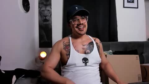 Snapshot of nipsfetich chatting on 11-14-25, 03:27 Steven online show from 11-14-25, 03:27