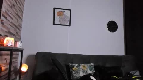 Snapshot of nipsfetich chatting on 12-22-25, 02:19 Steven online show from 12-22-25, 02:19