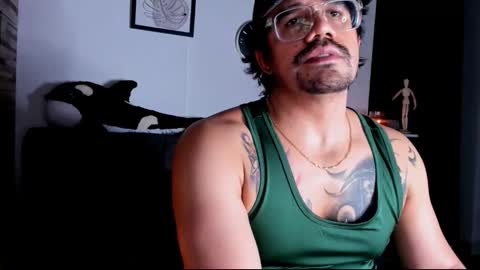 Snapshot of nipsfetich chatting on 02-18-26, 02:40 Steven online show from 02-18-26, 02:40