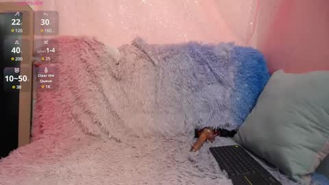 Niuk online show from 03-07-25, 07:16