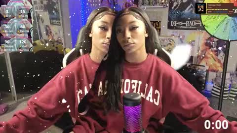 Snapshot of niviawolfe chatting on 12-05-25, 12:47 NIVIA WOLFE online show from 12-05-25, 12:47